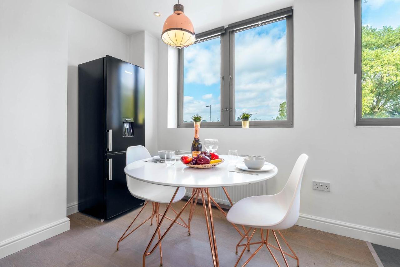 Haus Luxury Apartment - Perry Barr - Parking - Smart Tv - Wifi - Top Rated Birmingham Kültér fotó